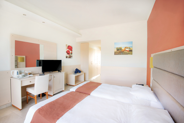 Hotel Kouros Palace