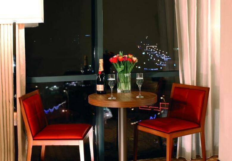 Hotel Crowne Plaza Toluca Lancaster