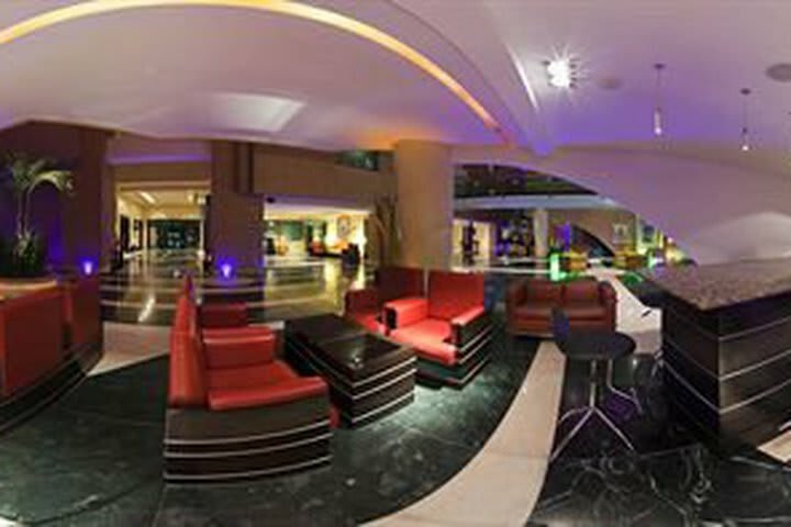 Hotel Crowne Plaza Toluca Lancaster