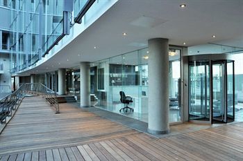 Harbour Bridge Hotel And Suites