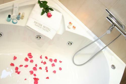 Deves Hotel