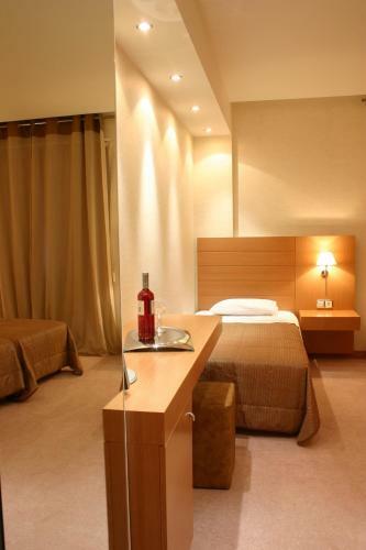 Deves Hotel