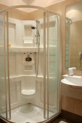 Deves Hotel