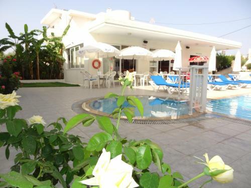 Aparthotel Michalis Studios & Apartments