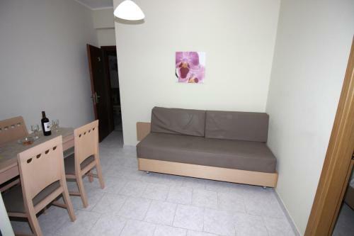 Angela Apartments