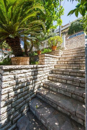 Apartamento Petros Penthouse & Studios