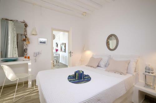 3 Paros *all Season* Villas