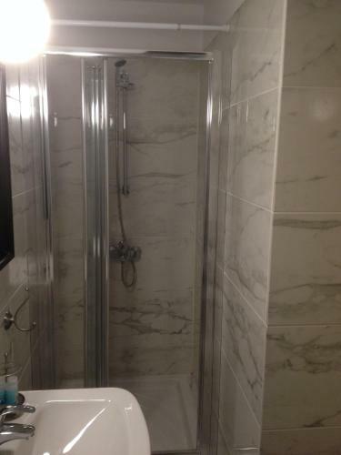 Hostal Guesthouse Alexandra