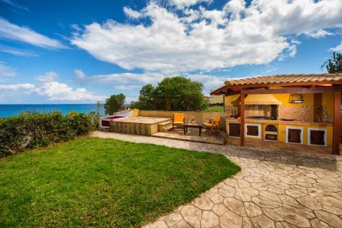 Galini Beach Villa