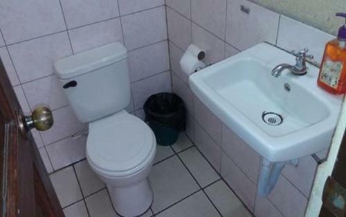 Hostal Hotel Dionisio