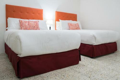 Bed & Breakfast In & Out Hotel
