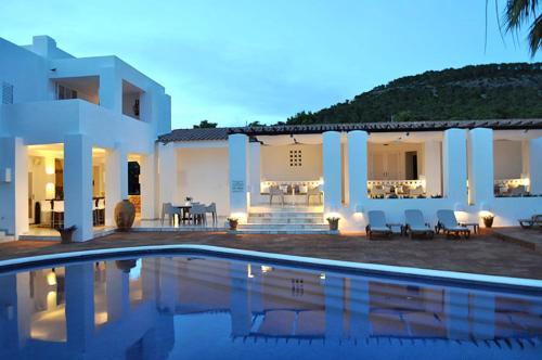 Hotel Village