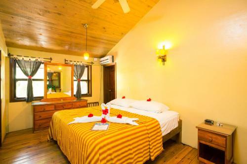 Hotel Bananarama Dive & Beach Resort