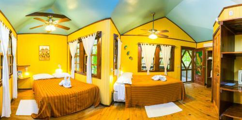 Hotel Bananarama Dive & Beach Resort