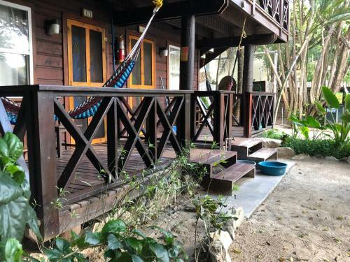 Hotel Bananarama Dive & Beach Resort