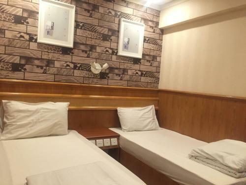 Hostal Wee. Inn