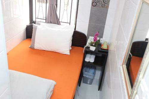 Hostal V Inn