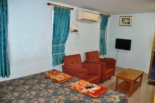 Hotel Radhika Resort