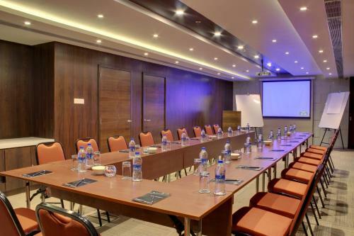 Hotel Ramada Encore Domlur Bangalore