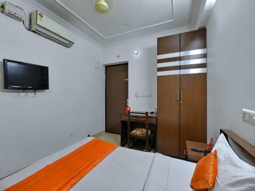 Hotel Oyo Premium Jaipur Junction