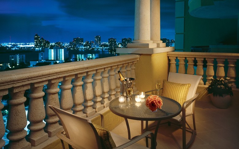 Hotel Acqualina Resort & Spa