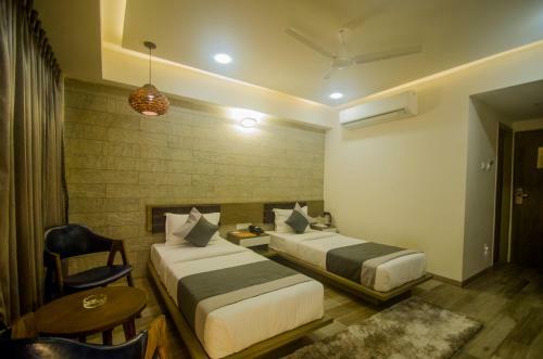 Hotel Grand Elegance