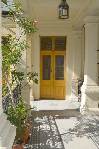 Hostal Synagogue Premium Central Residence