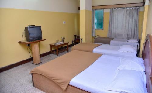 Lodge S S Residency Sr Nagar Banglore