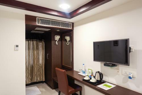 Hotel Treebo Empire
