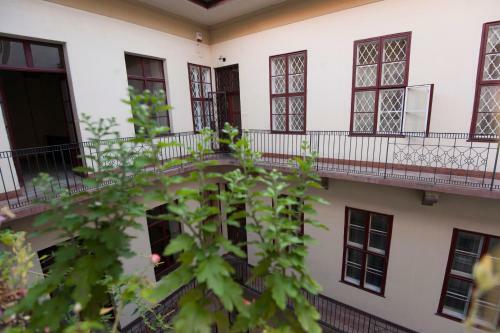 Grand Market Luxury Apartments