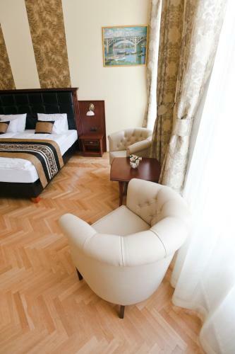 Grand Market Luxury Apartments