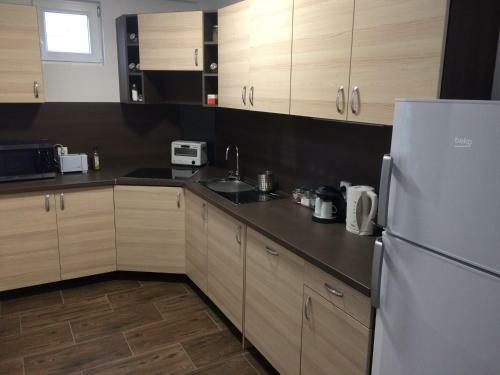 Aranyh�rs Apartman Verpel�t