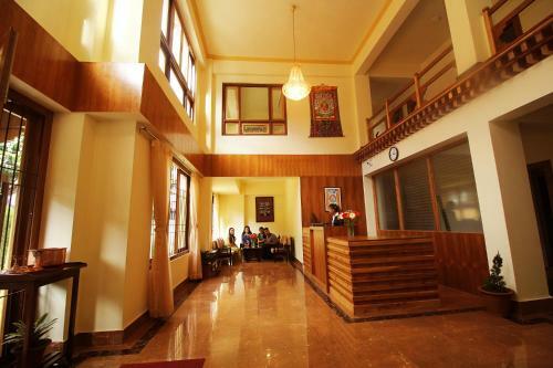 Hotel Tarayana Grand