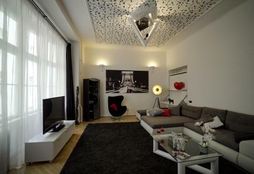 Pearl Apartments