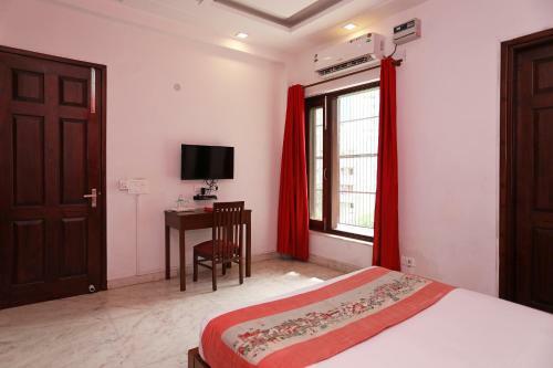 Hotel Oyo Flagship 136 Sector 45 Noida