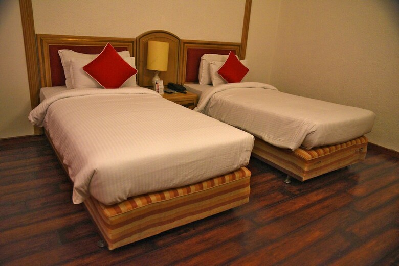 Hotel Aveda Kamal Palace