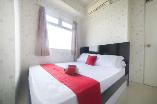 Hostal Reddoorz Apartment @ Pegangsaan Kelapa Gading