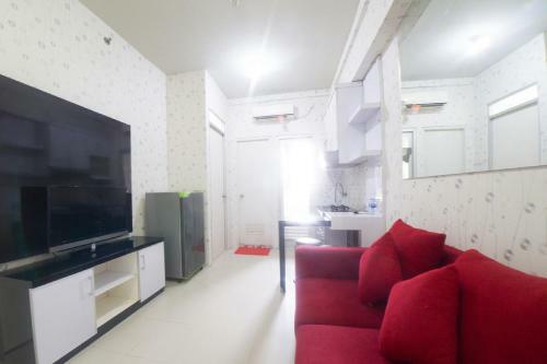 Hostal Reddoorz Apartment @ Pegangsaan Kelapa Gading