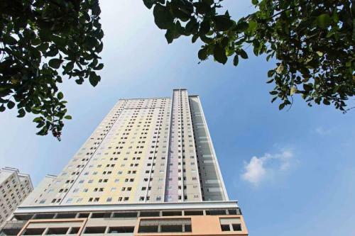 Hostal Reddoorz Apartment @ Pegangsaan Kelapa Gading