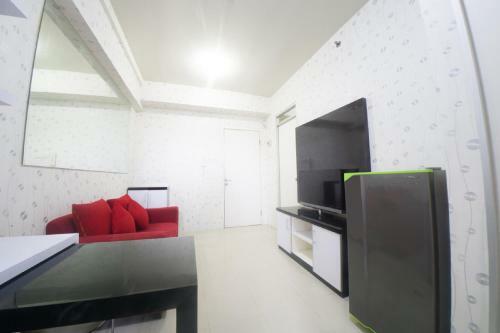 Hostal Reddoorz Apartment @ Pegangsaan Kelapa Gading