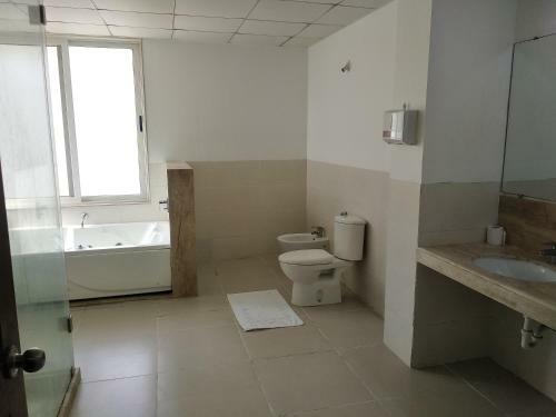 Bed & Breakfast Advantage 2 U Hospitality Kharadi, Pune