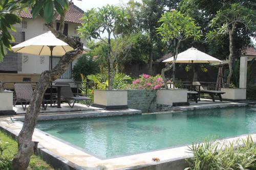 Hostal Puri Kutat Lestari