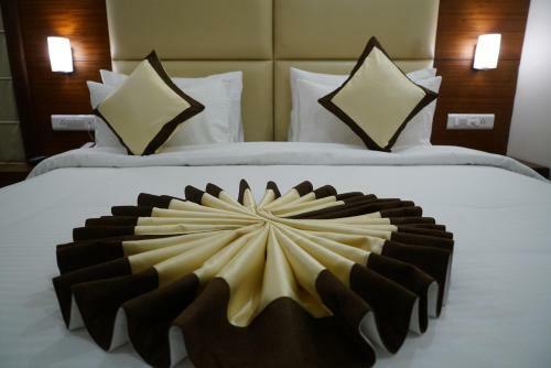 Hyphen Ujjwal Premier Hotel