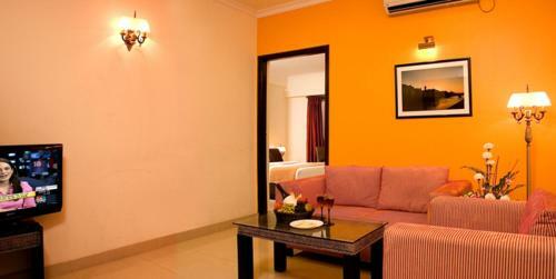 Hotel Shilton Royale