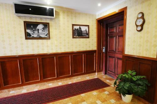 Hotel Barbak�n
