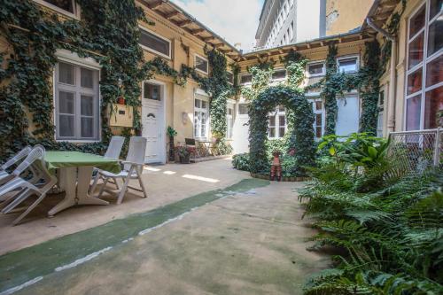 Hostal Oasis Guest House Budapest