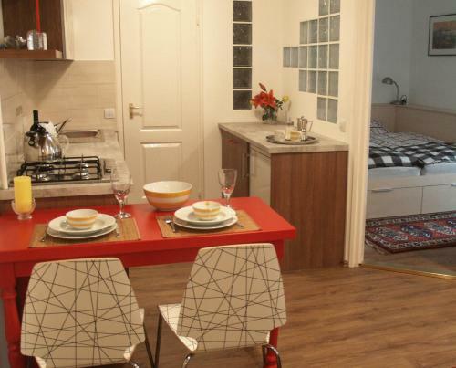 Apartamento Romantic Garden Art Studio Near Andrassy Avenue