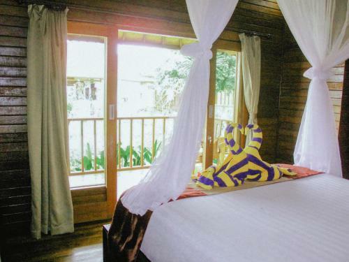 D'mas Huts Lembongan