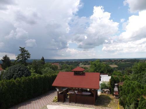 Hostal Arielle Panzi�