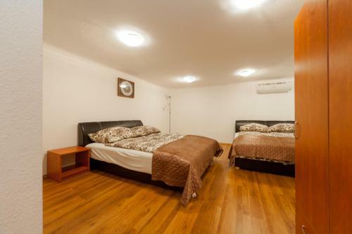 Central Studio And Apartments Pilvax K�z